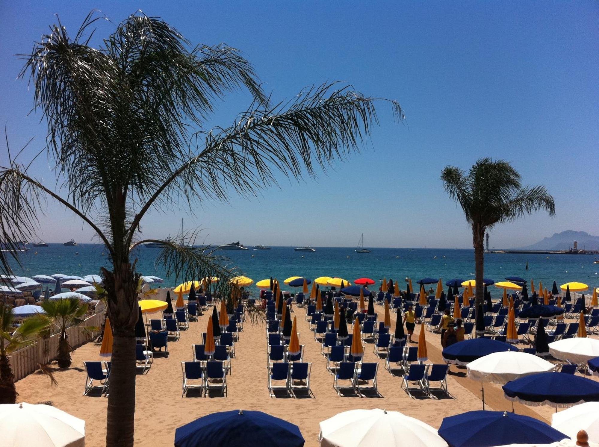 Azurene Royal Hotel Cannes Esterno foto