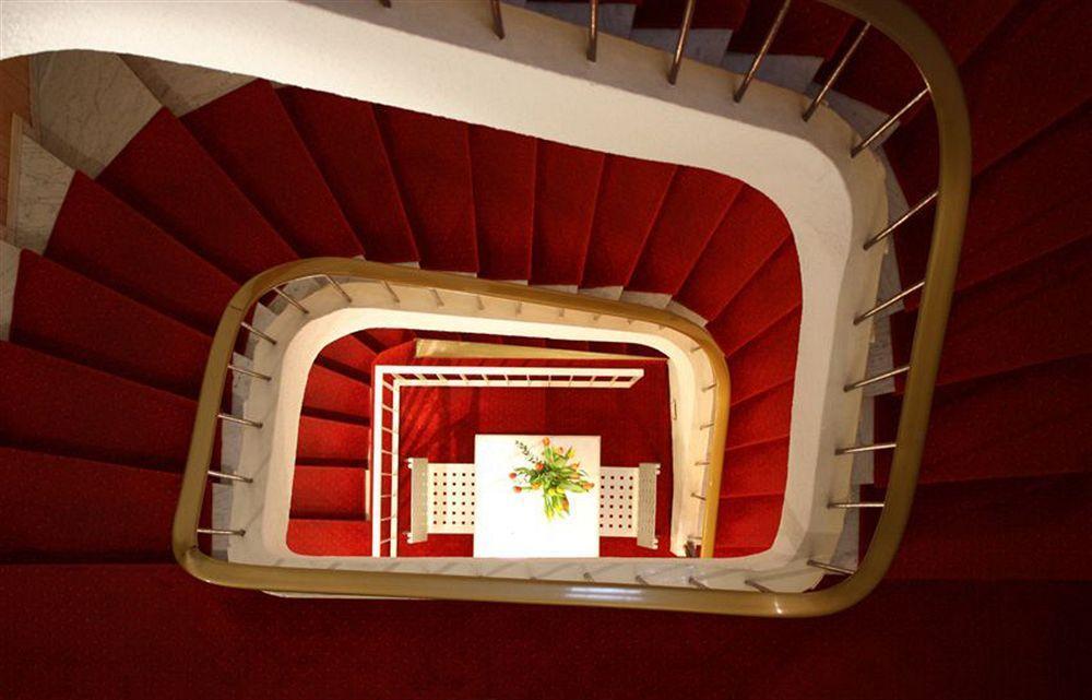 Azurene Royal Hotel Cannes Esterno foto